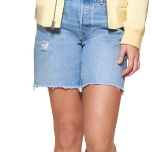Levi's NWT  Popcorn Yellow Women's Melanie Newport XS Bomber Jacket - Picture 2 of 9